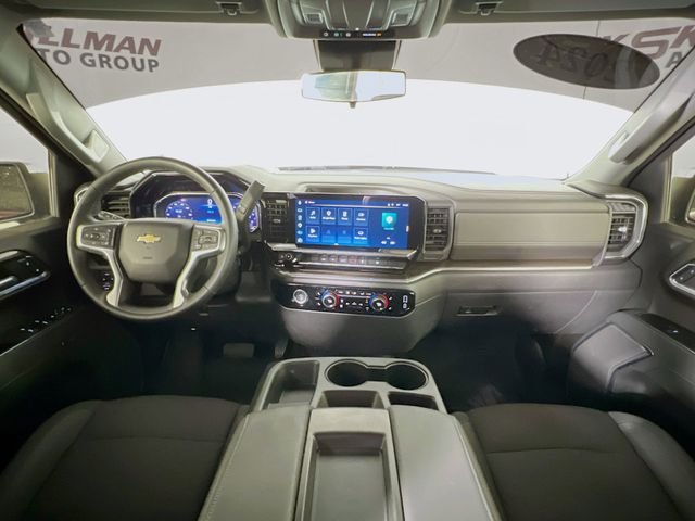 Used 2024 Red Chevrolet LT image 25