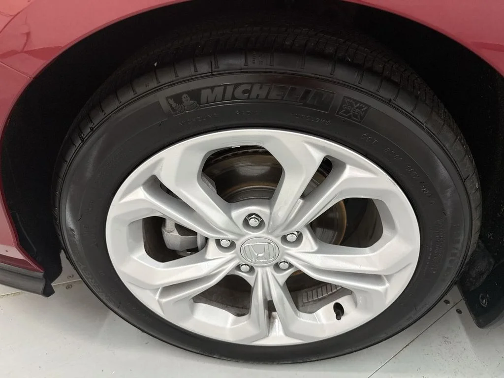 Used 2025 Radiant Red Metallic Honda LX image 29