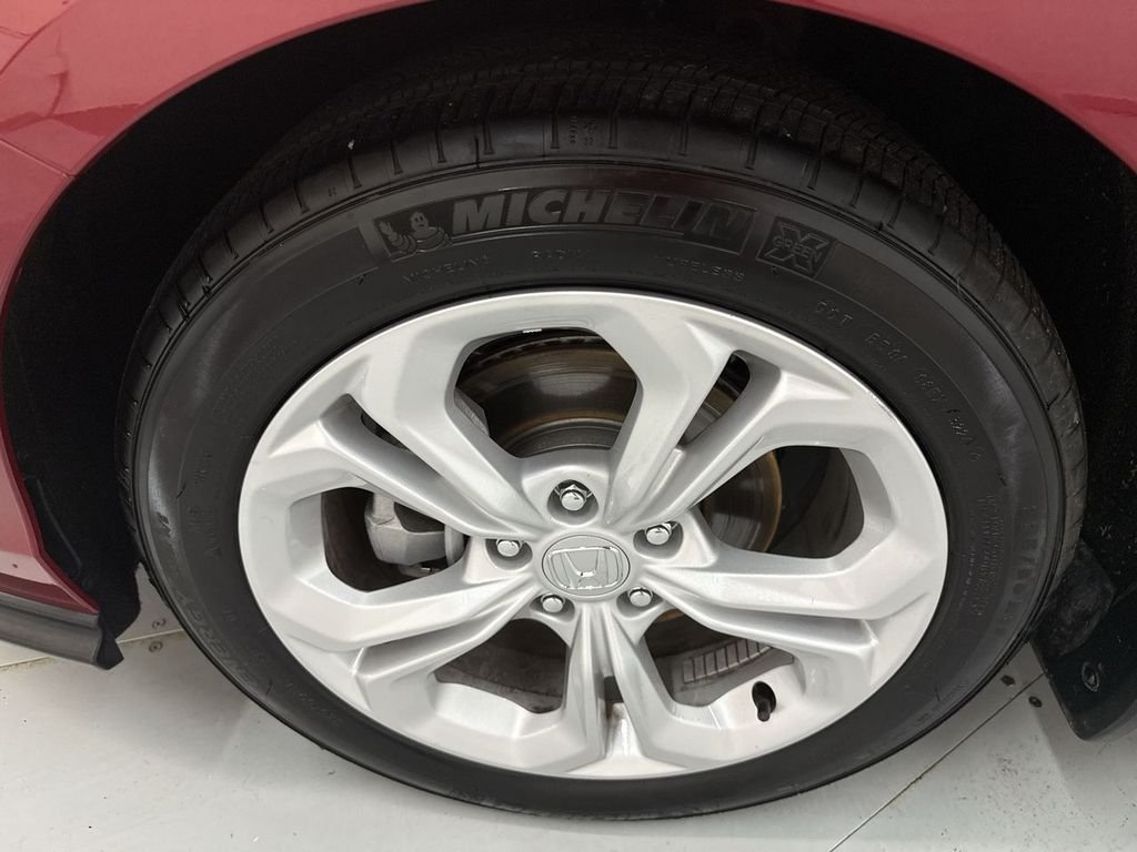 2025 Honda Accord LX - Photo 29