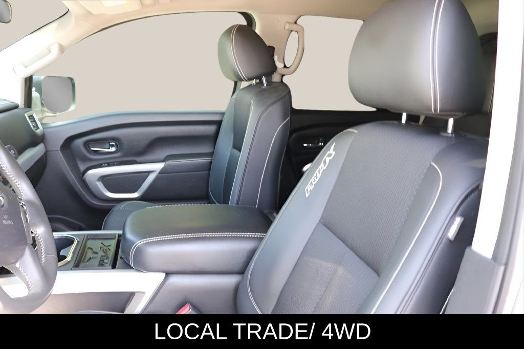 Used 2018 Silver Nissan PRO-4X image 12
