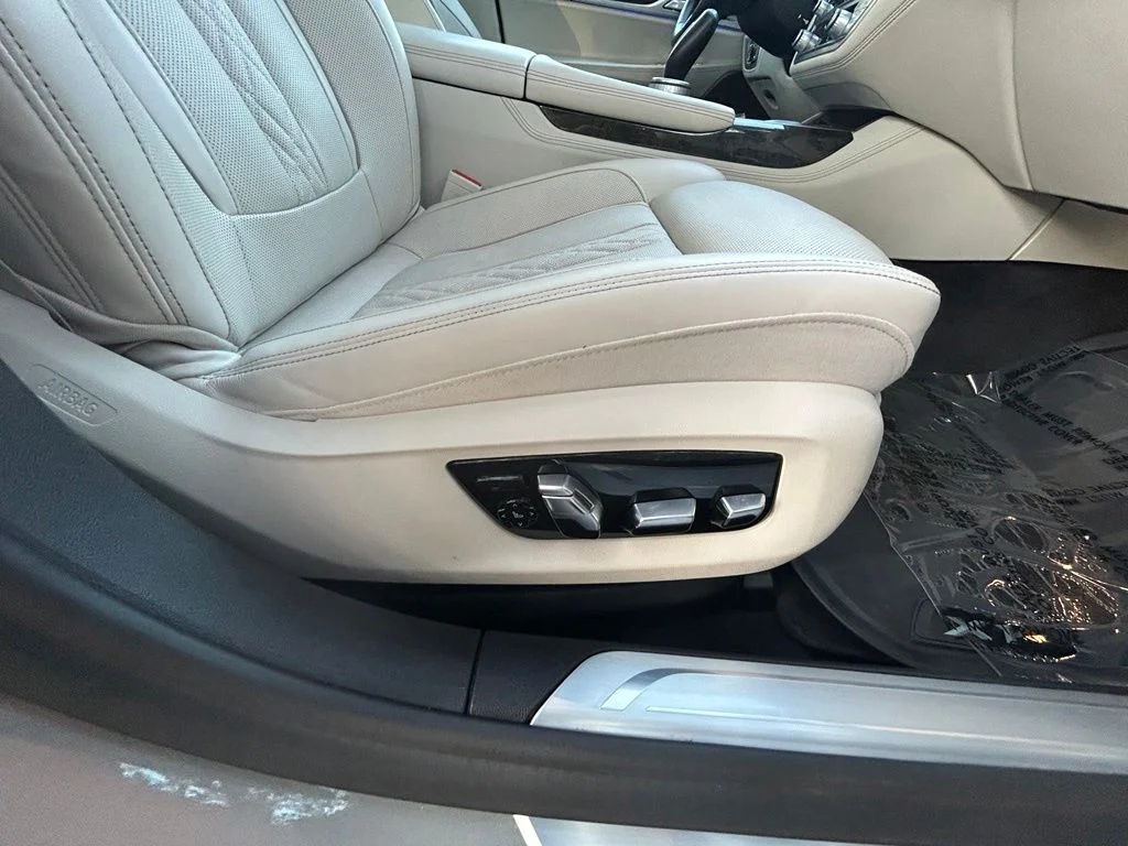Used 2022 Donington Gray Metallic BMW 740i image 26