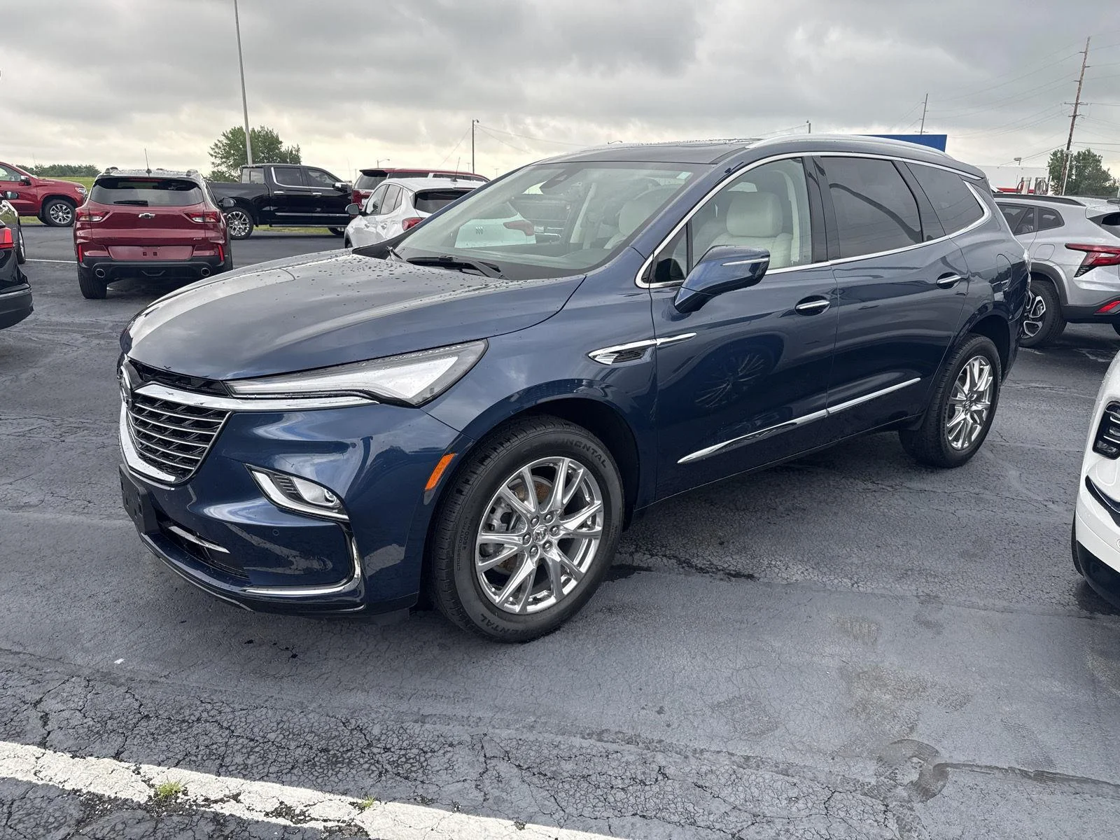 Used 2023 Emperor Blue Metallic Buick Essence image 5