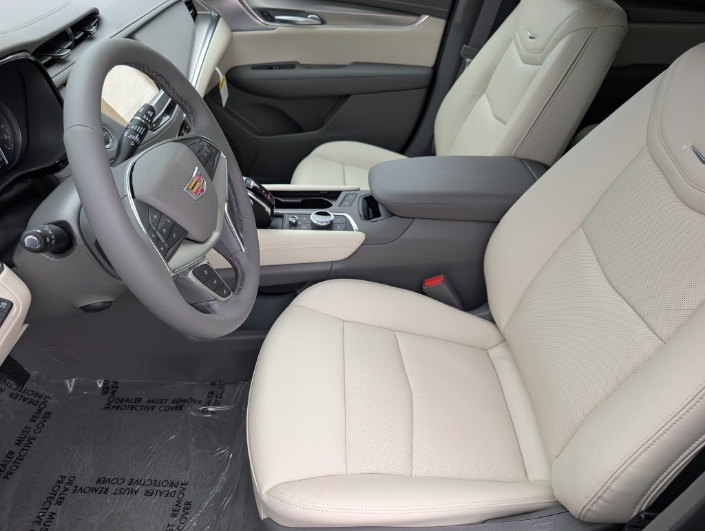 2026 Cadillac XT5 Premium Luxury - Photo 11