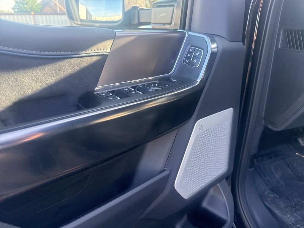 New 2026 Agate Black Metallic Ford Platinum image 13