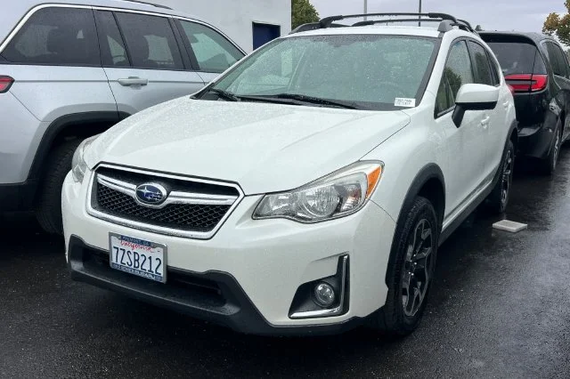 Used 2017 White Subaru 2.0i Premium image 2