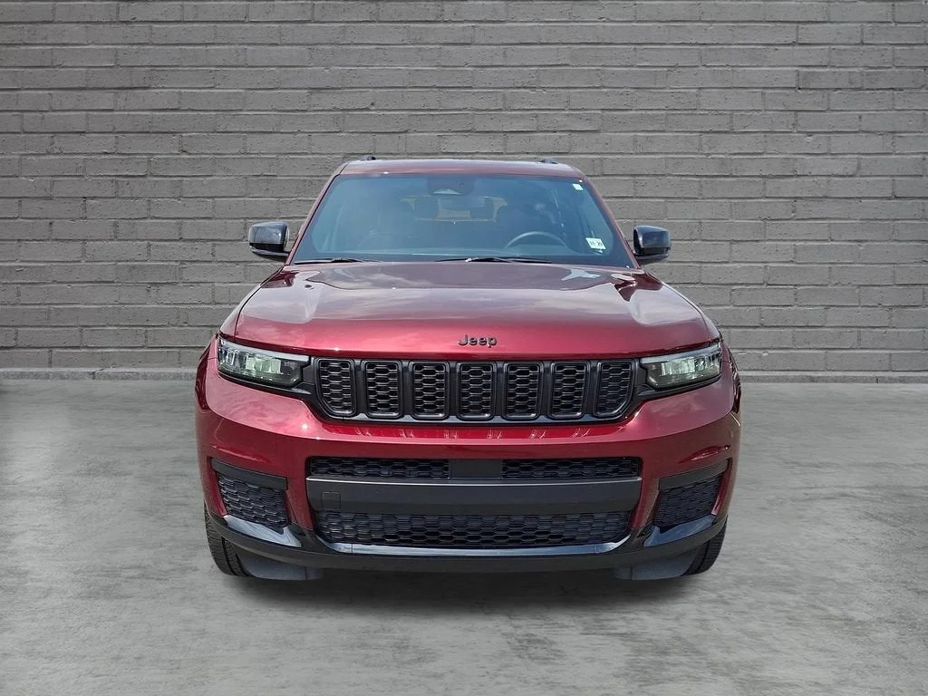 Used 2024 Red Jeep Altitude X 4x4 image 45
