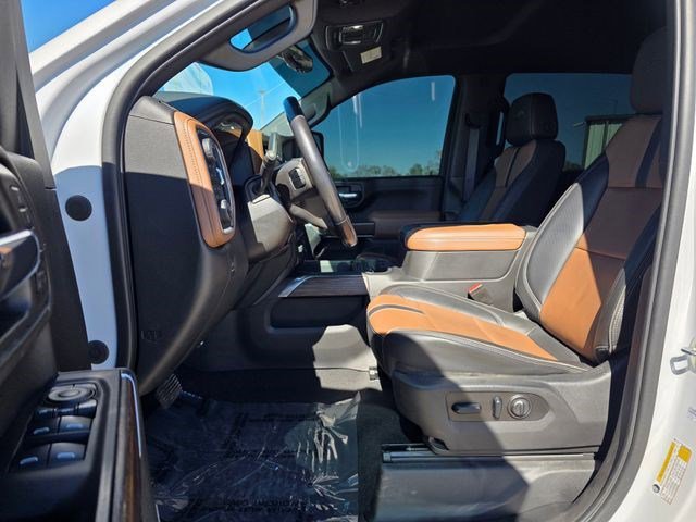 Used 2021 Iridescent Pearl Tricoat Chevrolet High Country image 23