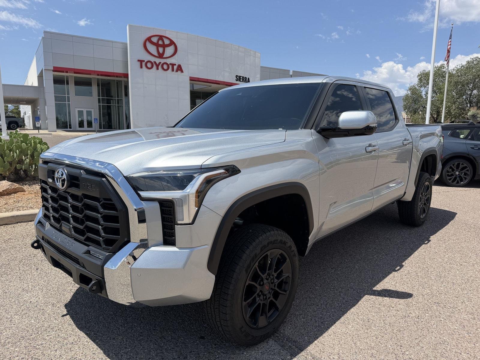 2025 Toyota Tundra SR5 3.4L 4WD CrewMax 5.5' Bed's photo