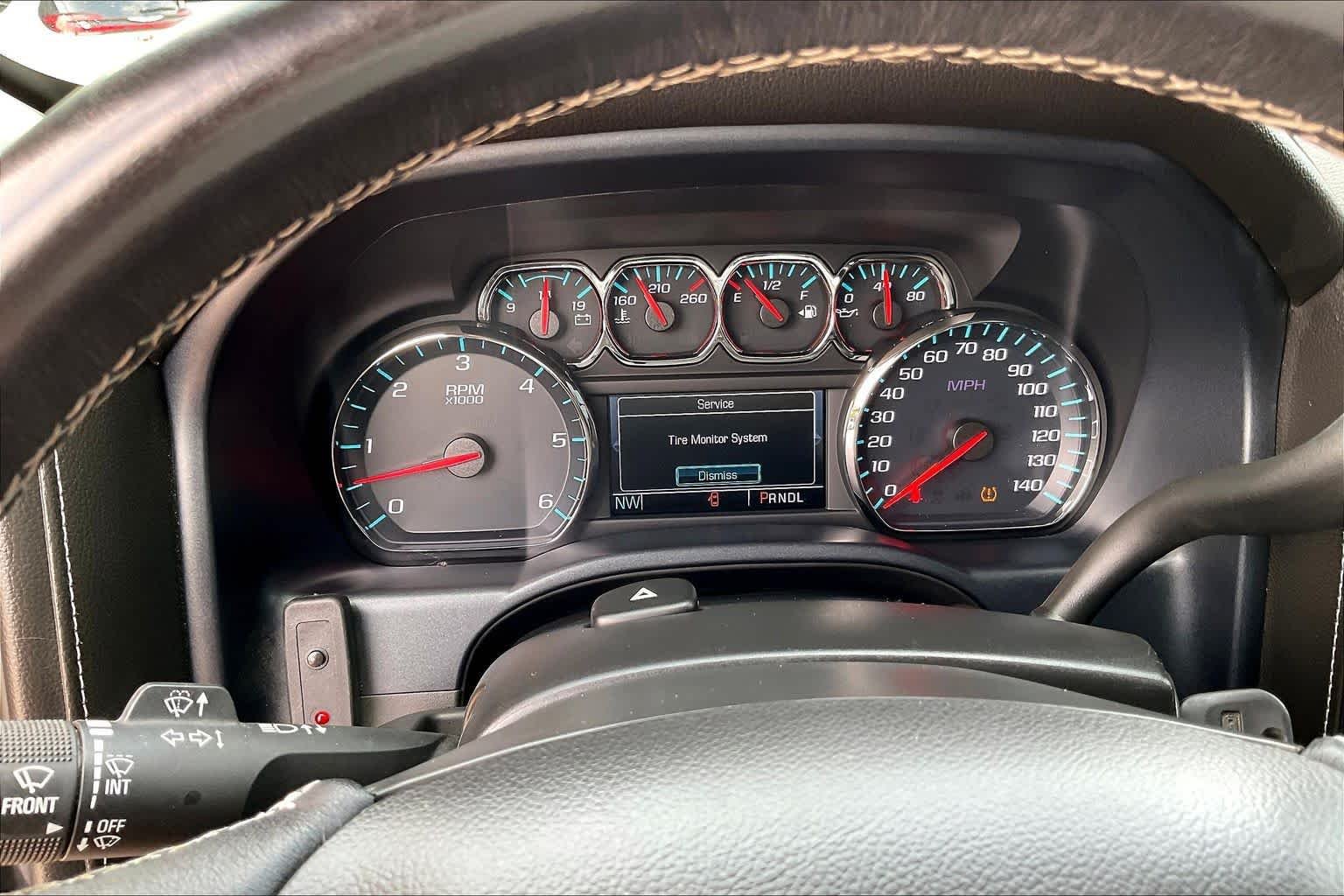 Used 2018 Quicksilver Metallic GMC SLT image 25