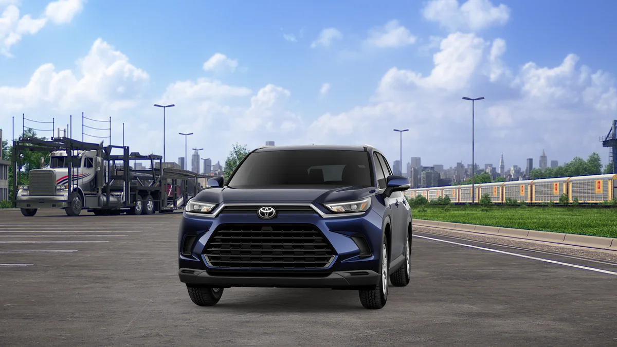 New 2026 Blueprint Toyota Hybrid XLE image 30