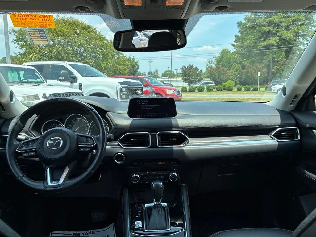 Used 2018 Red Mazda Grand Touring image 23