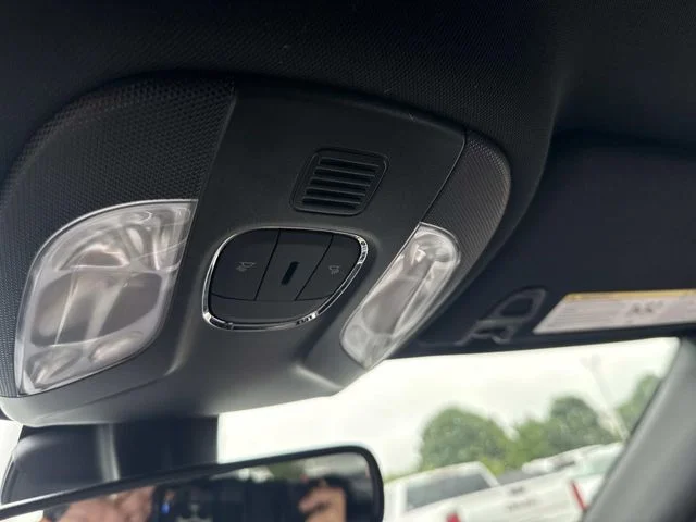 Used 2025 White Jeep Limited image 32