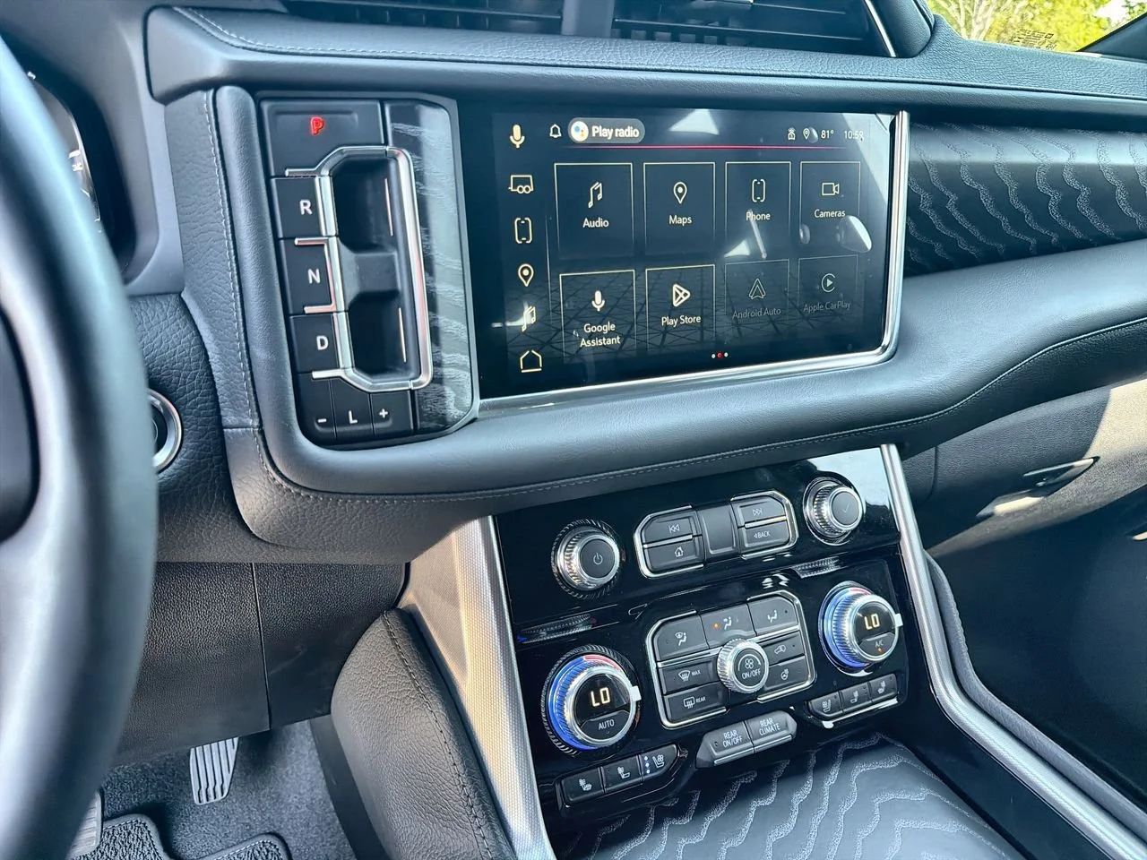 Used 2024 Onyx Black GMC Denali image 13