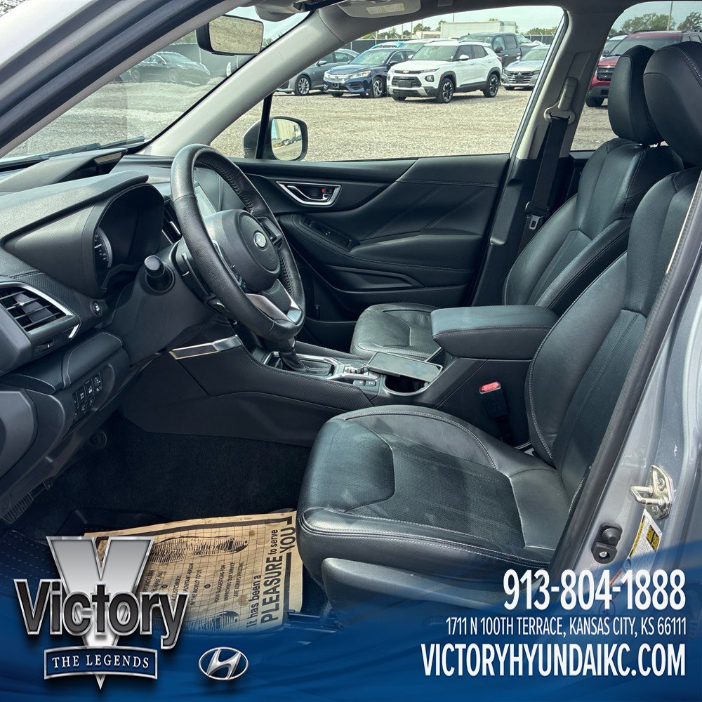 Used 2019 Silver Subaru Touring image 9