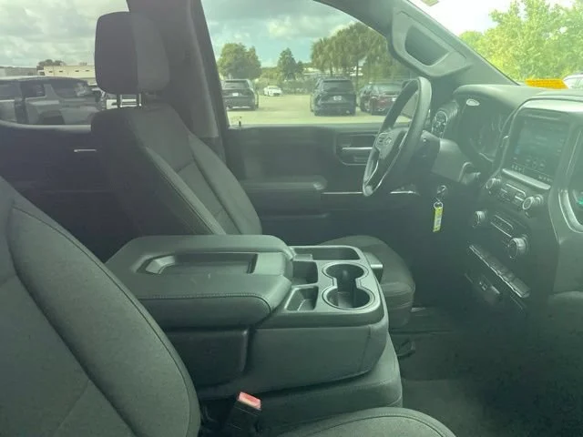 Used 2019 Black Chevrolet LT image 8