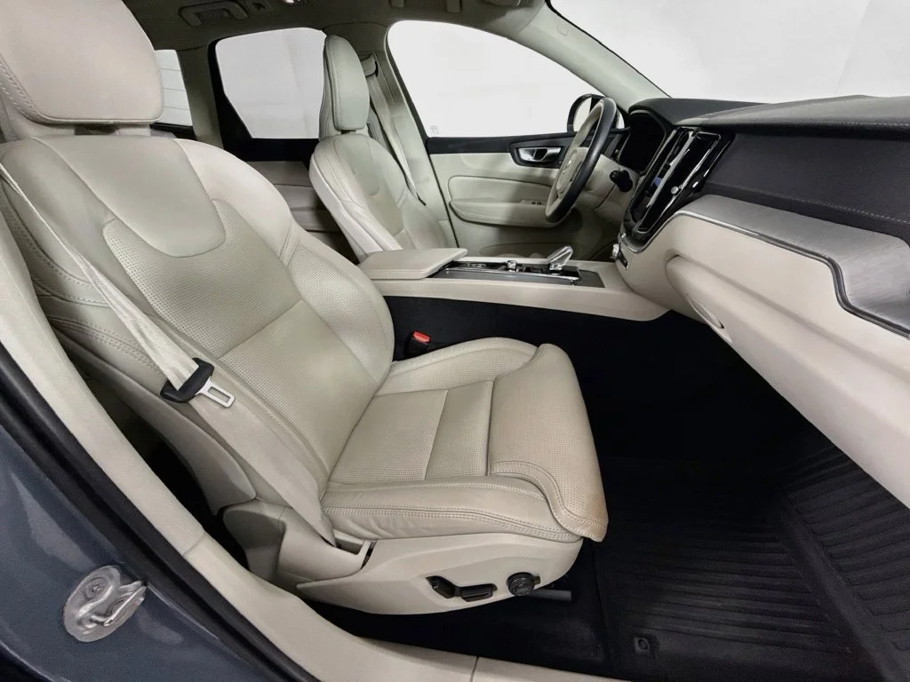 Certified Used 2024 Gray Metallic Volvo Ultimate image 23