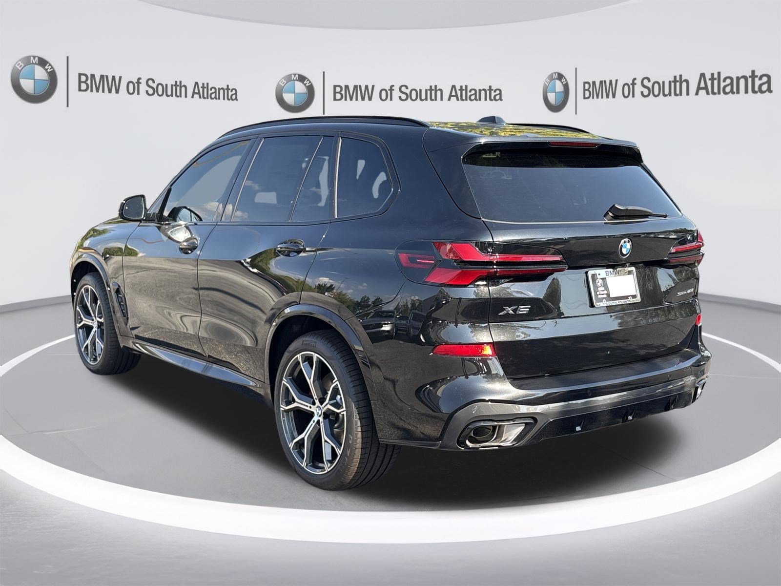 New 2026 Black Sapphire Metallic BMW sDrive40i image 18