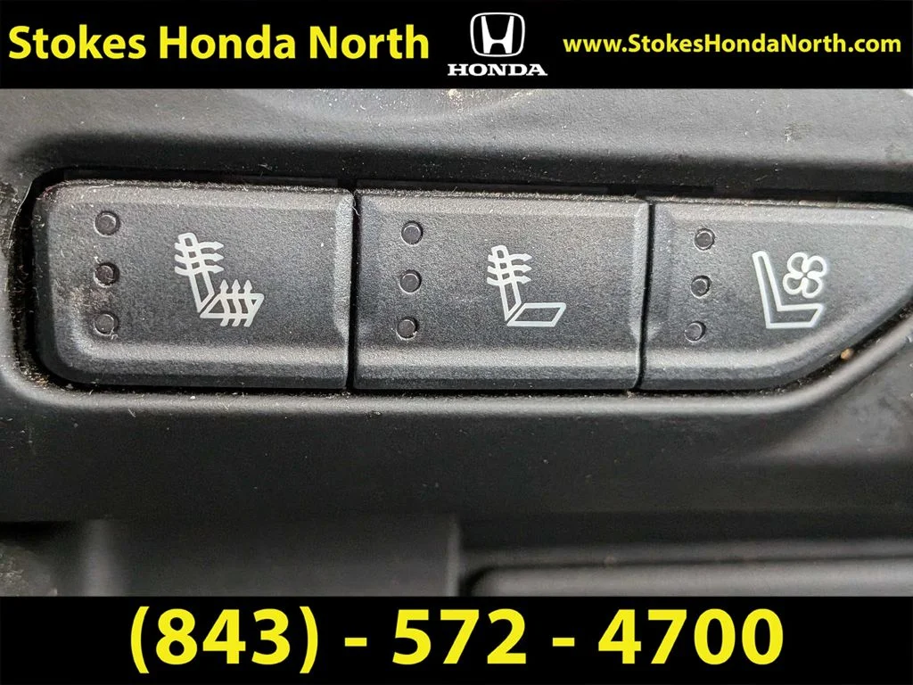 Used 2021 Gray Chevrolet High Country image 28