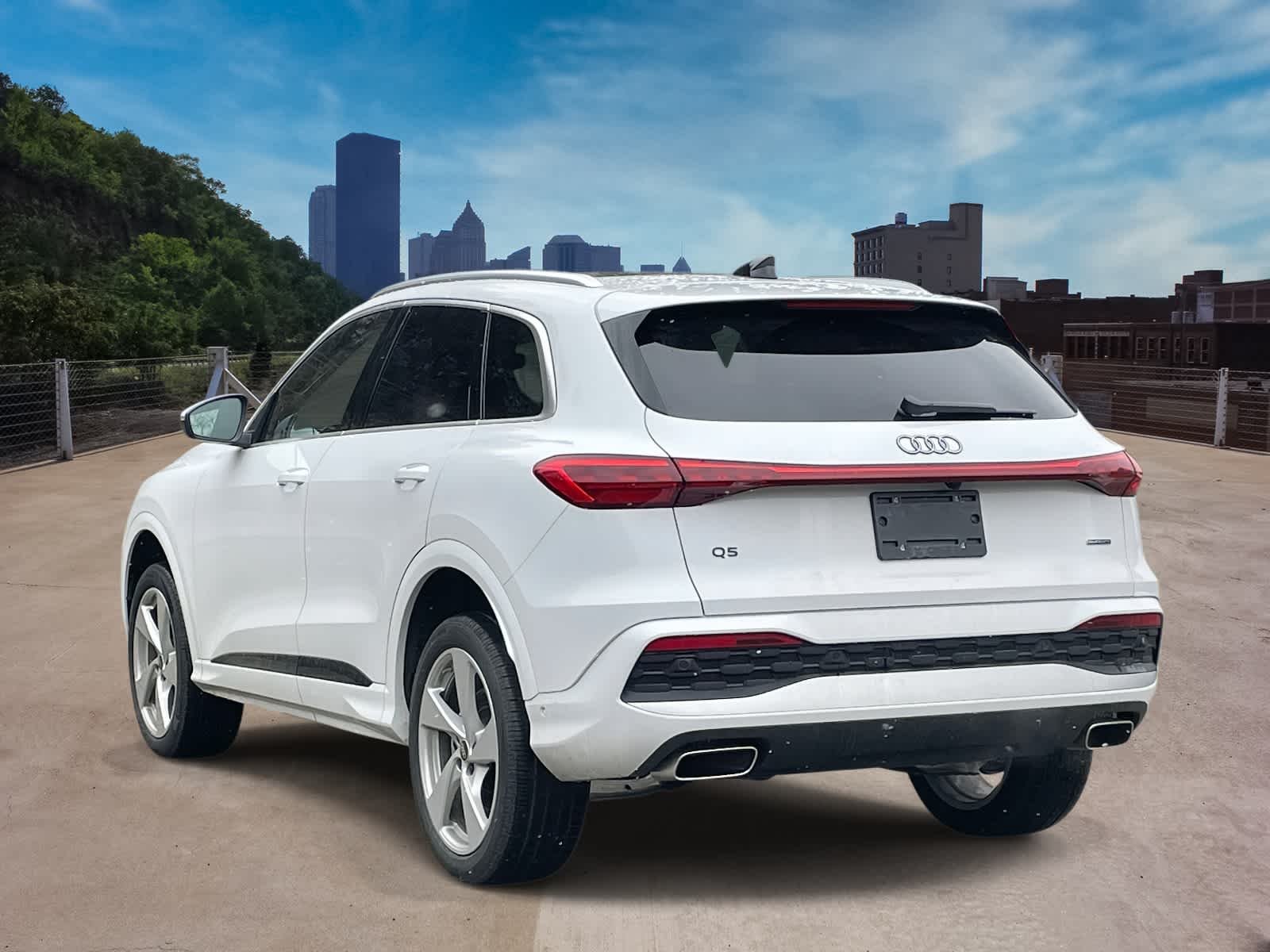 New 2025 Glacier White Metallic Audi Premium Plus image 5