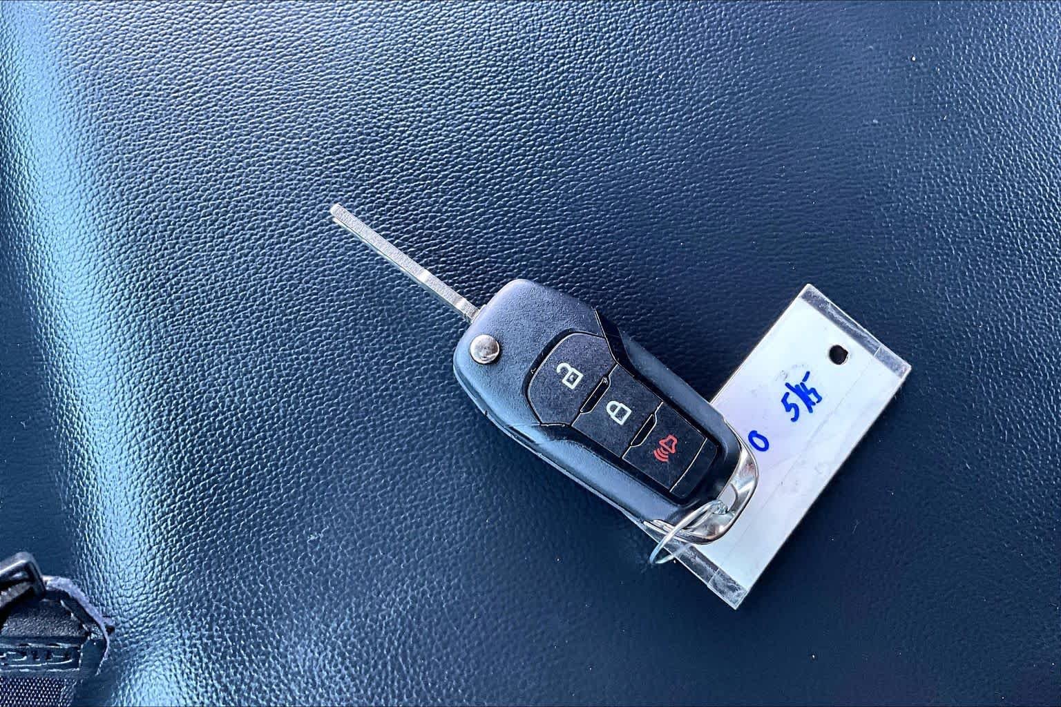 Used 2025 Atlas Blue Metallic Ford STX image 13