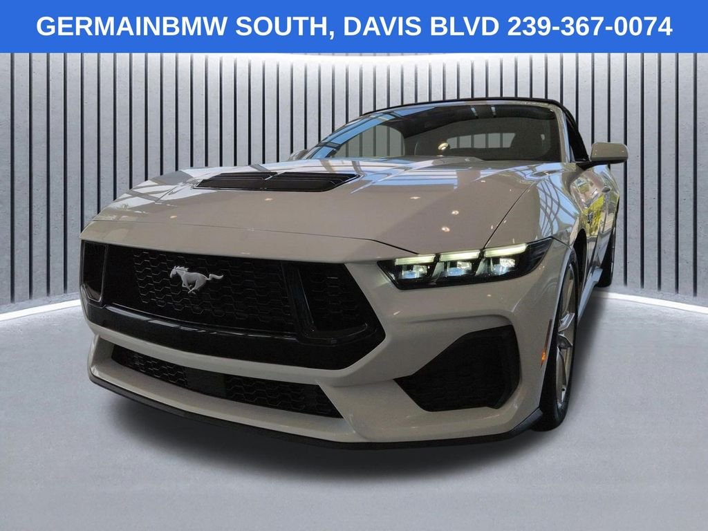 Used 2025 Oxford White Ford GT Premium image 9