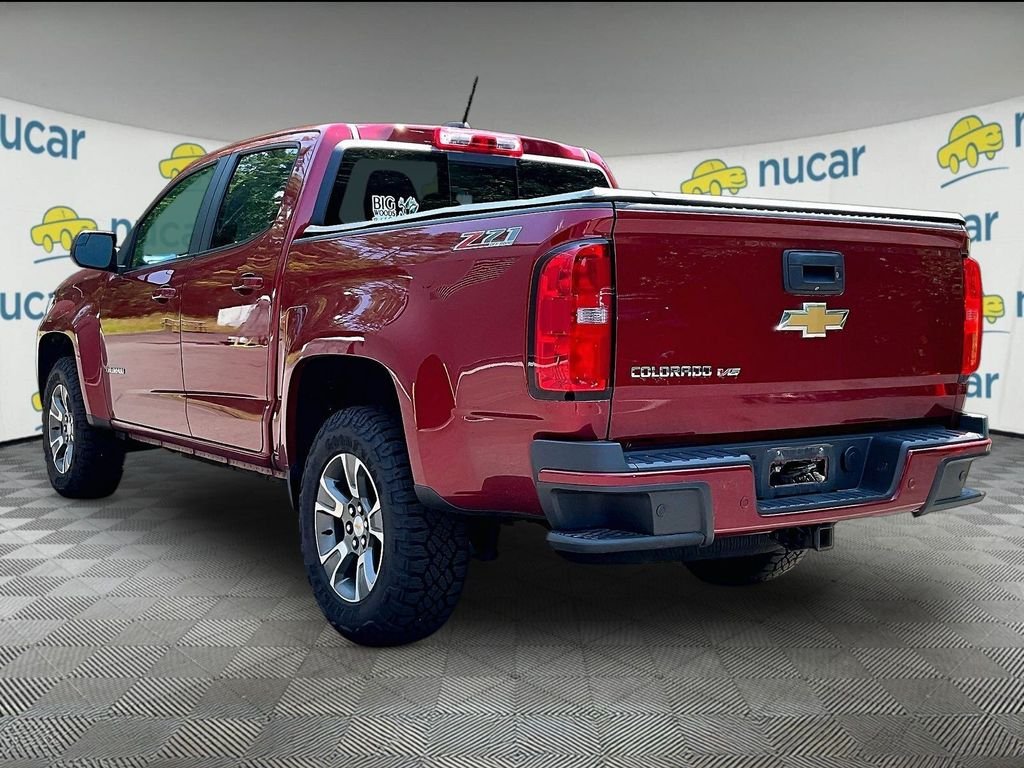 Used 2020 Red Chevrolet Z71 image 5