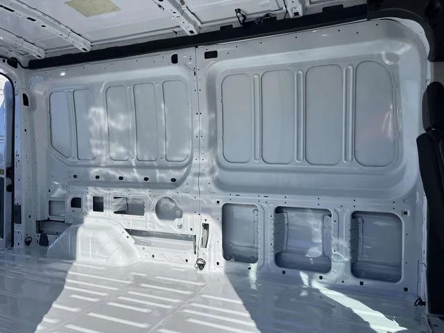New 2026 Oxford White Ford Base image 18