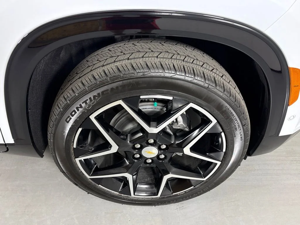 2026 Chevrolet Traverse High Country - Photo 13