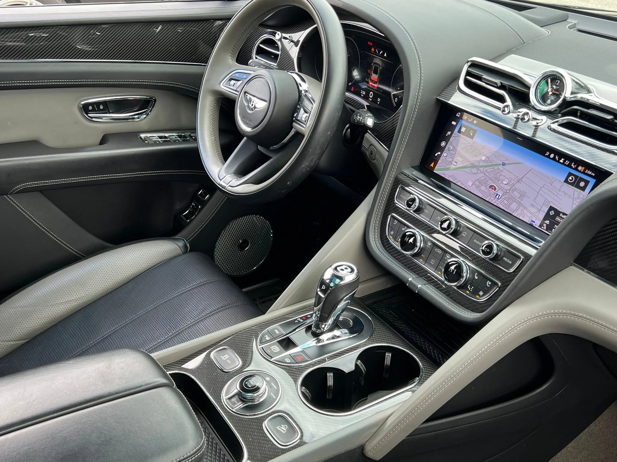 Used 2022 Black Bentley S image 16