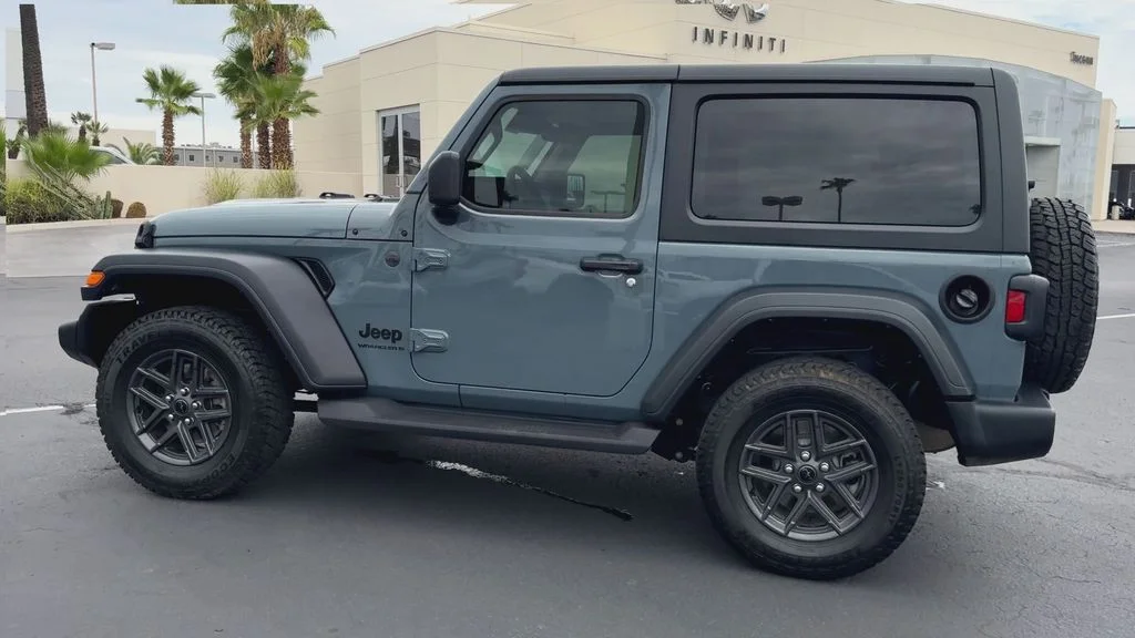 Used 2025 Gray Jeep Sport S image 7
