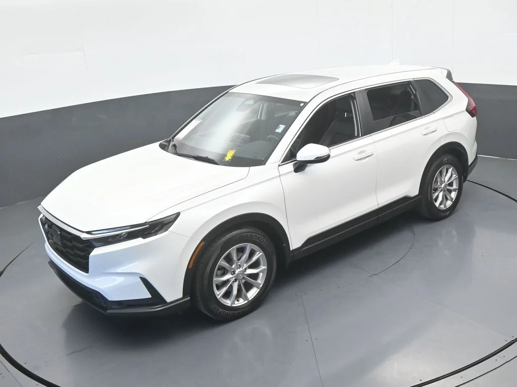 Used 2024 White Honda EX-L image 48