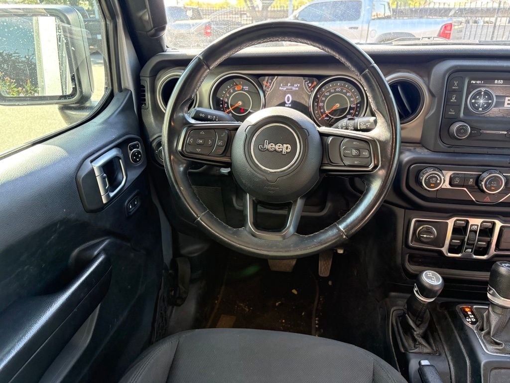 Used 2019 Silver Jeep Unlimited Sport S image 7