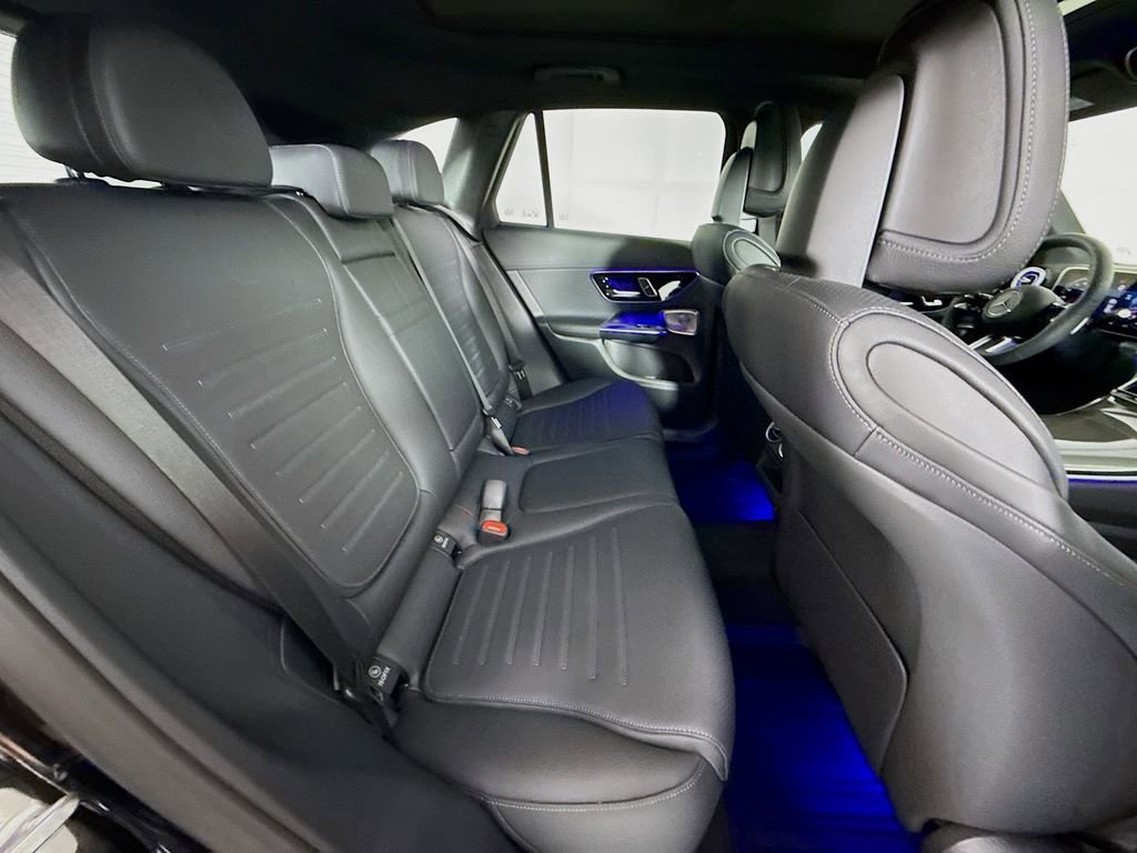 New 2026 Obsidian Black Metallic Mercedes-Benz GLC 300 image 48