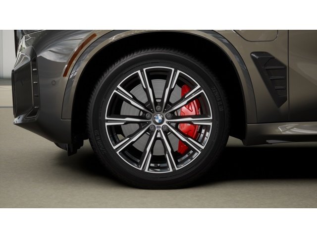 New 2026 Gray BMW X5 50e image 7