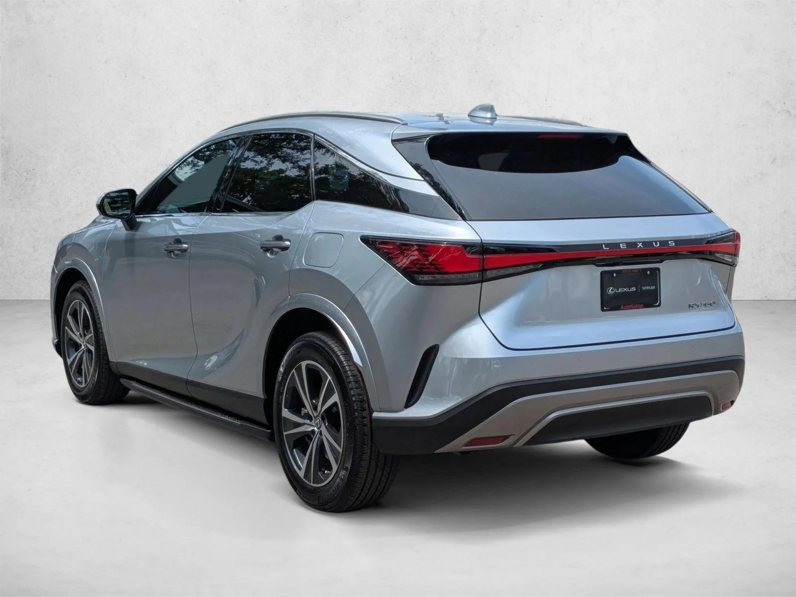 Certified Used 2025 Iridium Lexus RX 350 Premium image 8