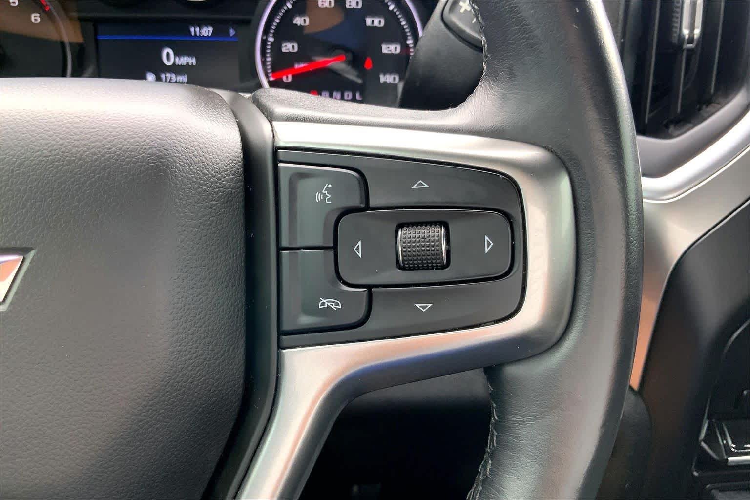 Used 2021 Shadow Gray Metallic Chevrolet LT image 25