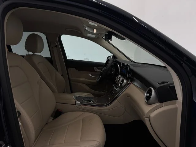Certified Used 2022 Lunar Blue Metallic Mercedes-Benz GLC 300 image 15