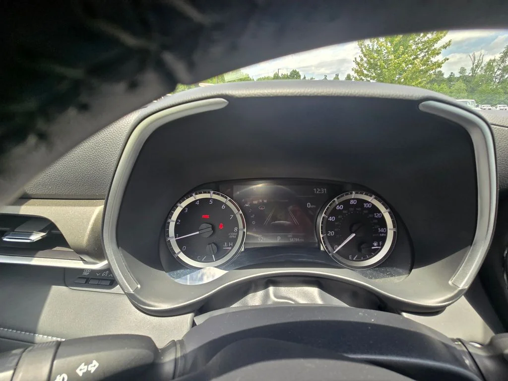 Used 2024 Silver Toyota XLE image 23