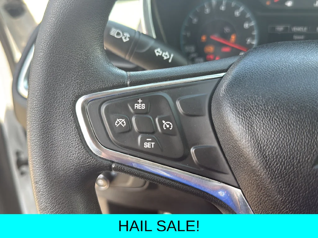 Used 2018 White Chevrolet LS image 9