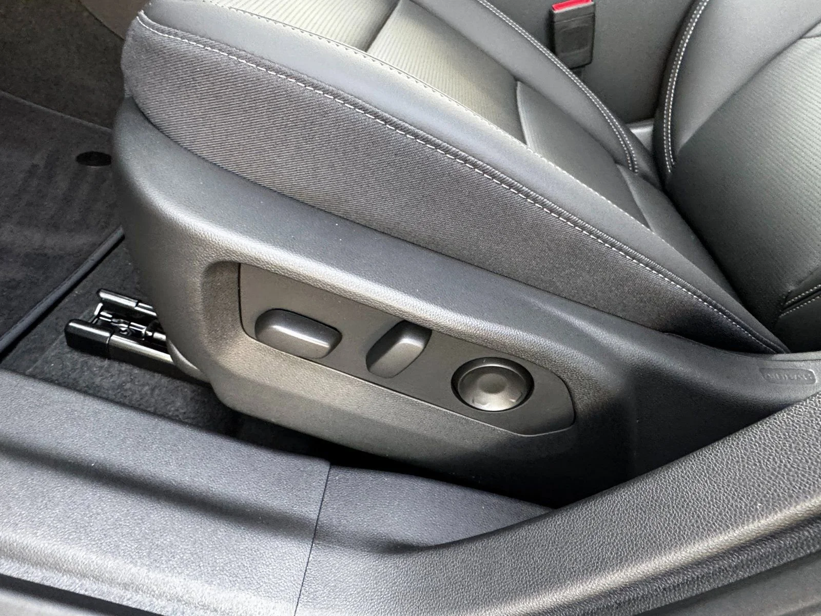 2026 Buick Envision Preferred - Photo 15
