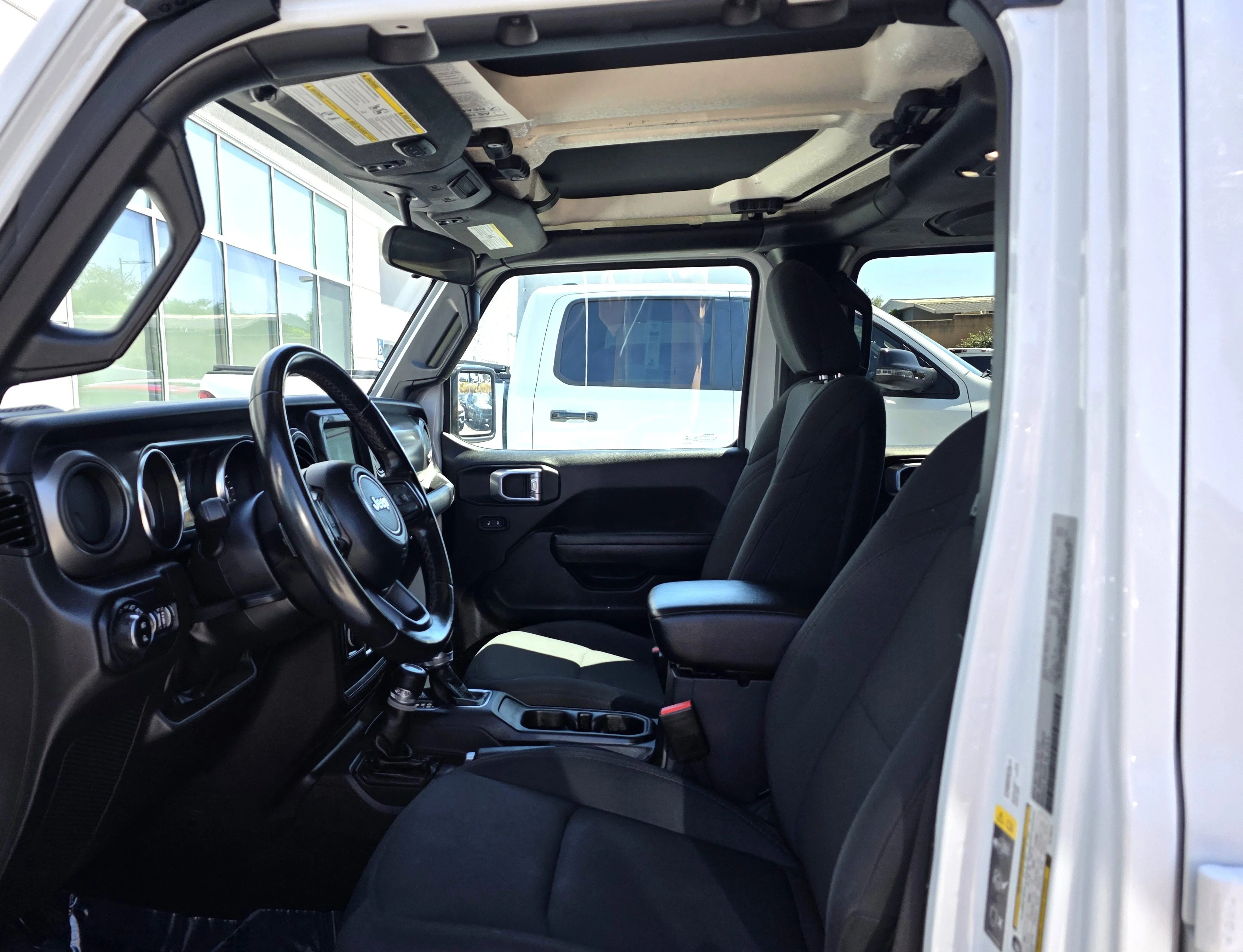 Used 2022 Bright White Clearcoat Jeep Sport image 11