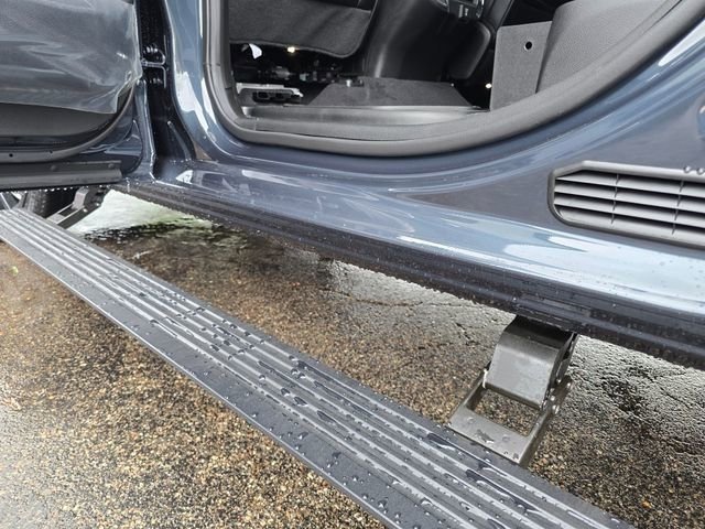 New 2026 Forged Blue Metallic Exterior Paint RAM Laramie image 28
