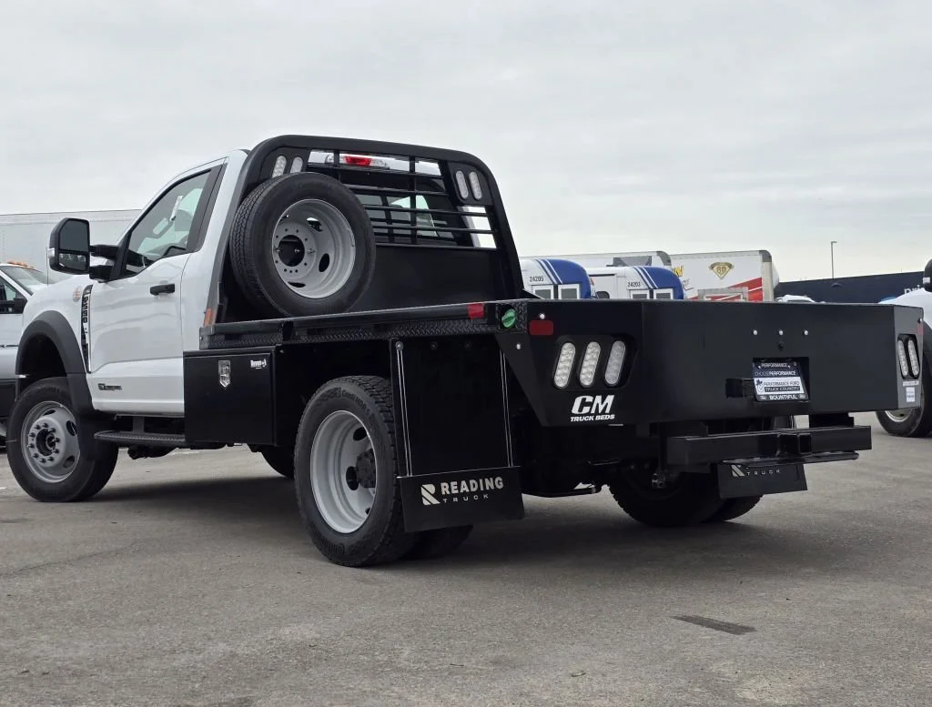 2025 Ford F-550 Super Duty Chassis Cab XL - Photo 20