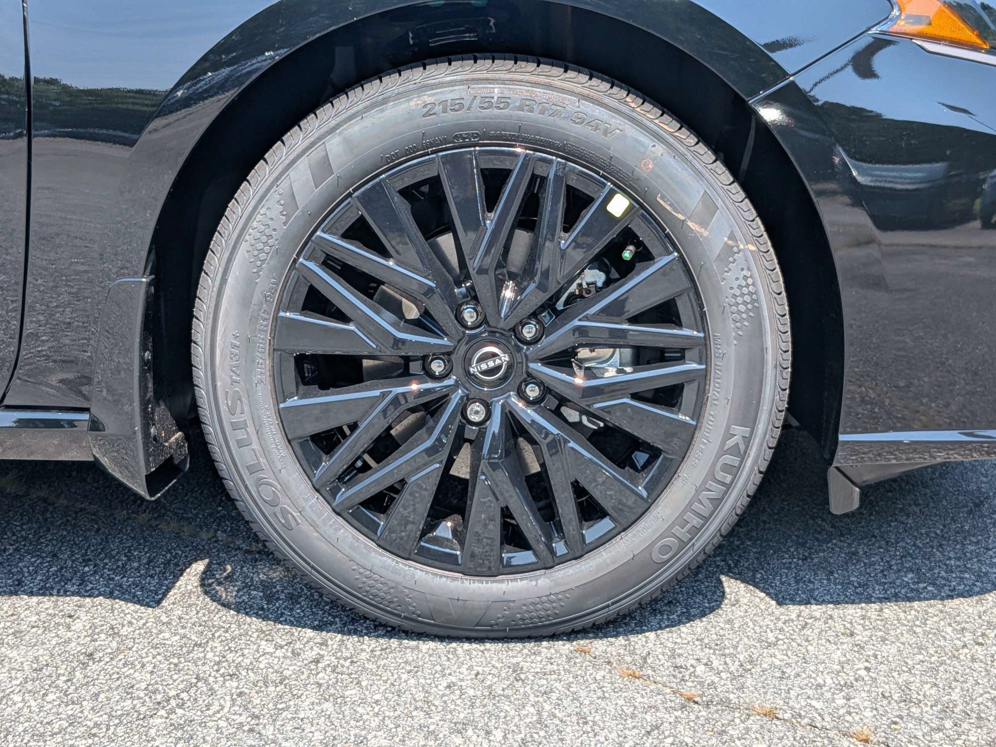 New 2026 Black Nissan 2.5 SV image 9