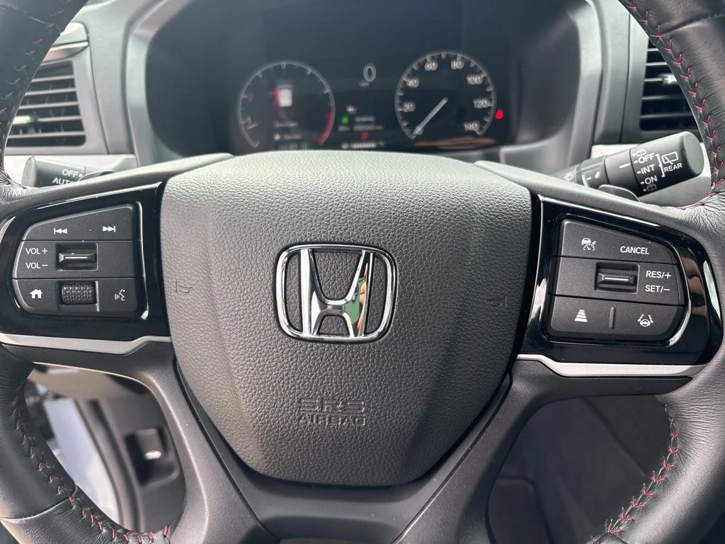 Used 2025 Black Honda Sport-L image 11