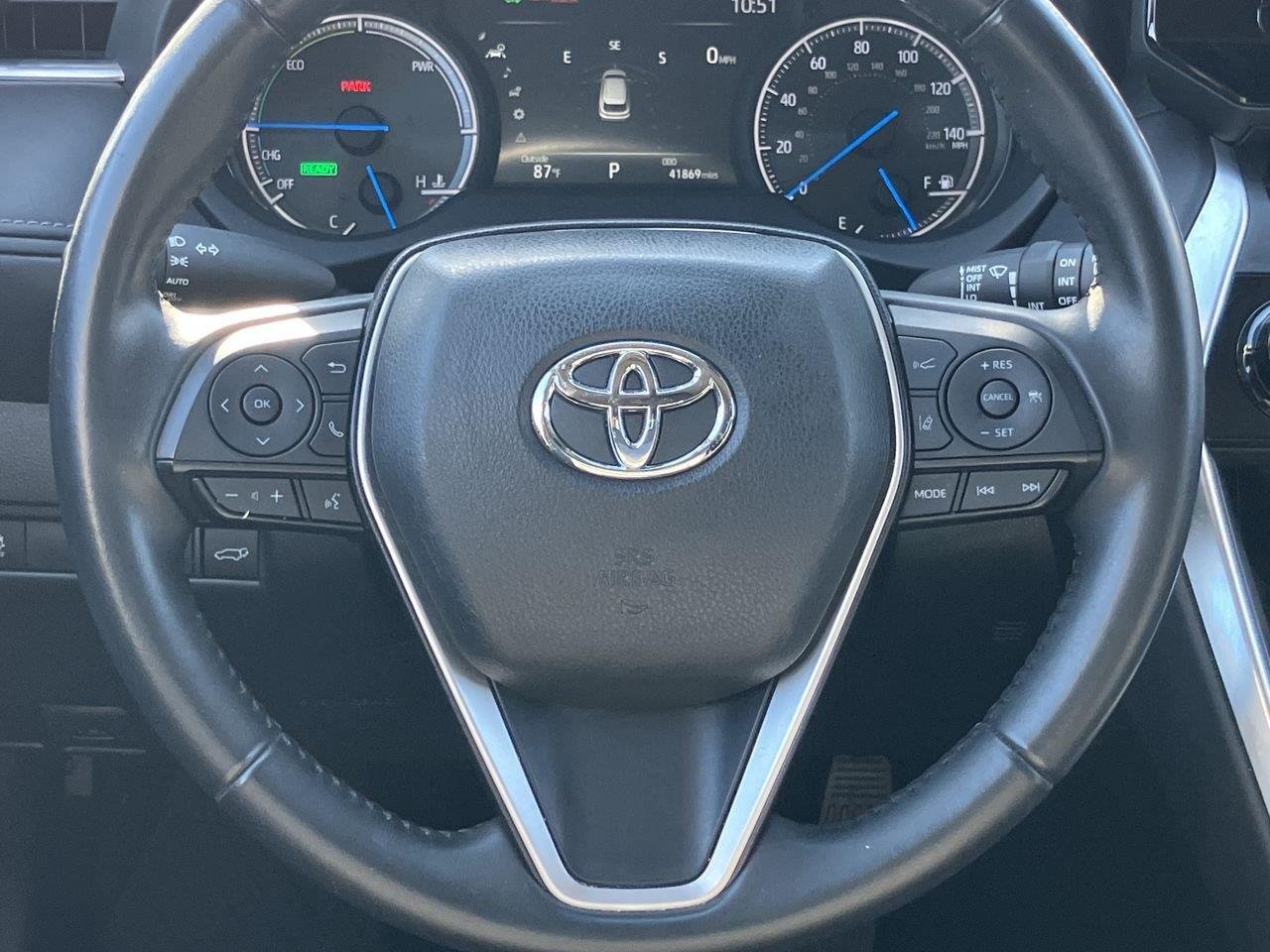 Used 2024 White (Wind Chill Pearl) Toyota LE AWD image 18