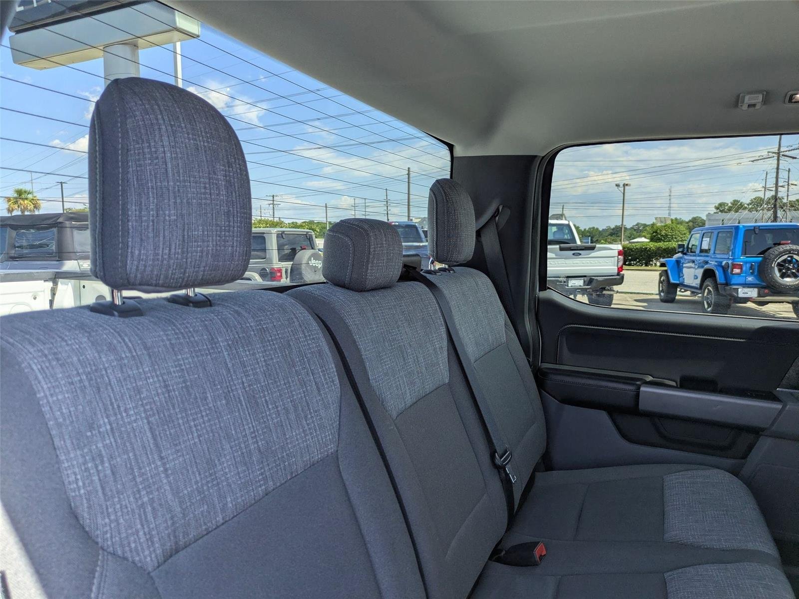 Used 2021  Ford XLT image 30