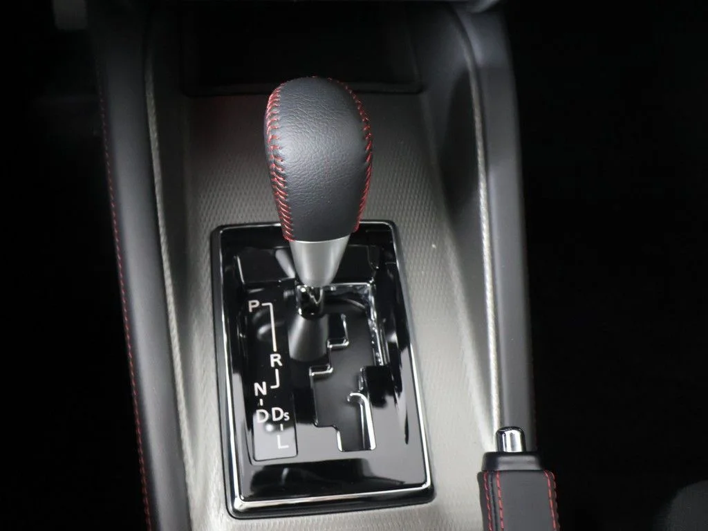 New 2026 White Mitsubishi 2.0 LE image 43