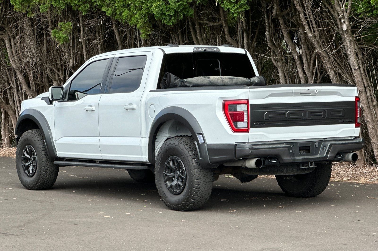 Used 2023 White Ford Raptor image 6