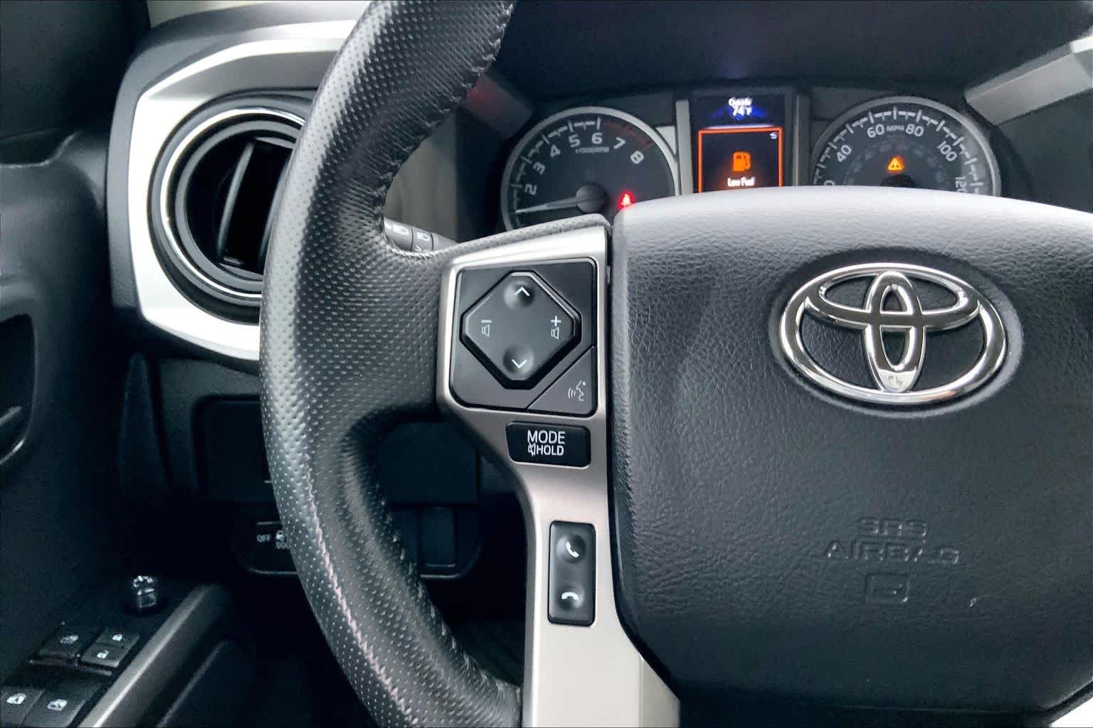 Used 2022 Magnetic Gray Metallic Toyota SR5 image 23